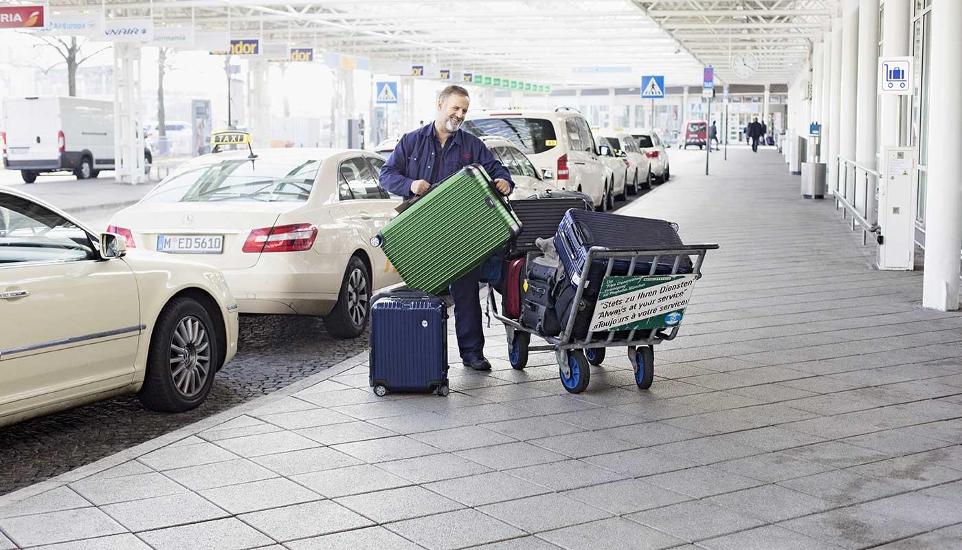 Kann Man Bei Abholung Am Flughafen München Draussen Parken www.munich-airport.de