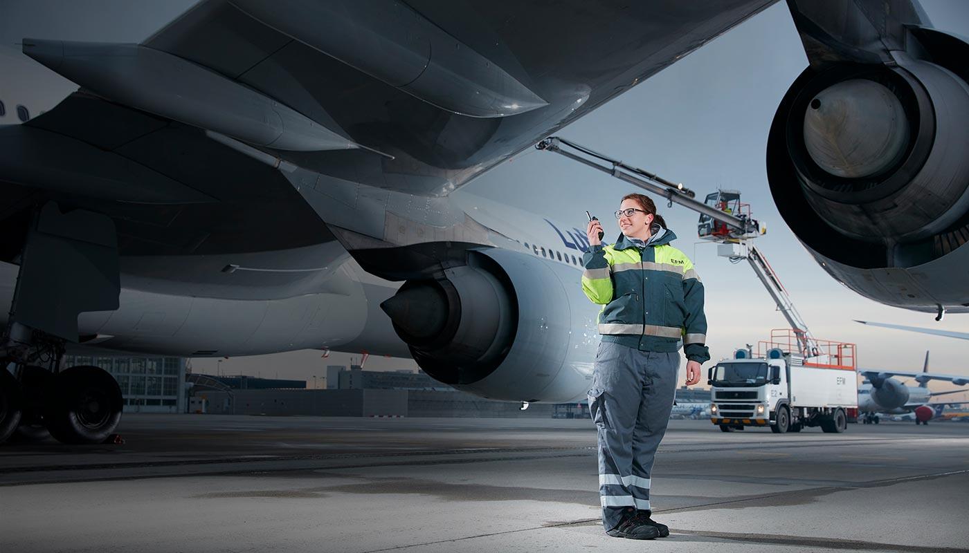 Unsere Enteiser sorgen für sichere Starts auch im Winter Unsere Enteiser sorgen für sichere Starts auch im Winter