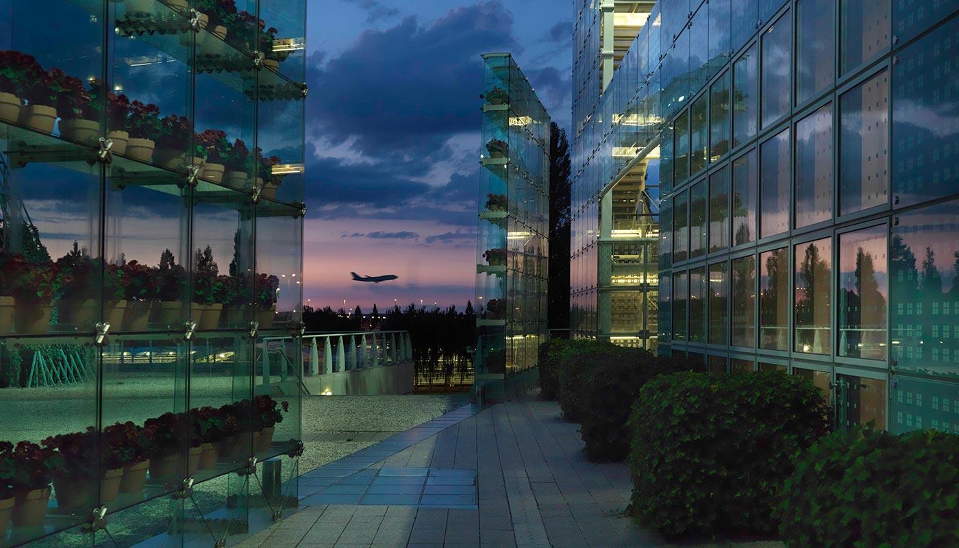 Hilton Airport Hotel München Parken www.munich-airport.de