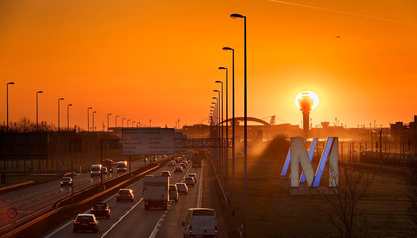 So kommen Sie zum Flughafen So kommen Sie zum Flughafen