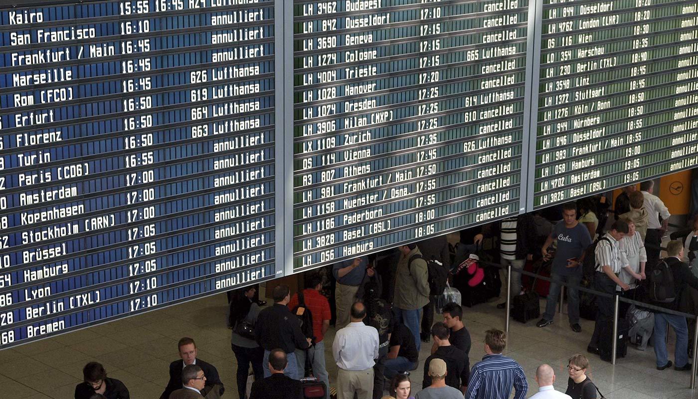 Aschewolke legt Flugbetrieb über Europa lahm Anzeigetafel
