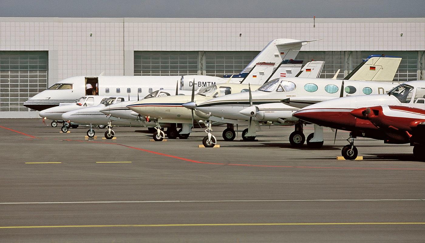 Planes General Aviation Terminal Planes at the General Aviation Terminal