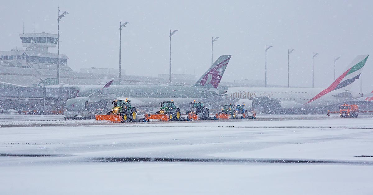 Winterdienst Am Airport Flughafen Munchen
