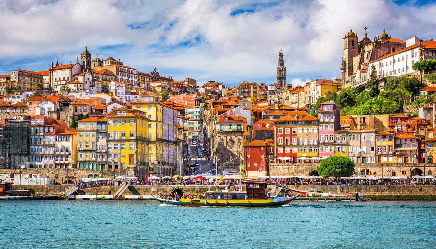 Cais da Ribeira Porto – Bunte Altstadt am Douro Bunte Häuser am Cais da Ribeira in Porto am Douro-Ufer