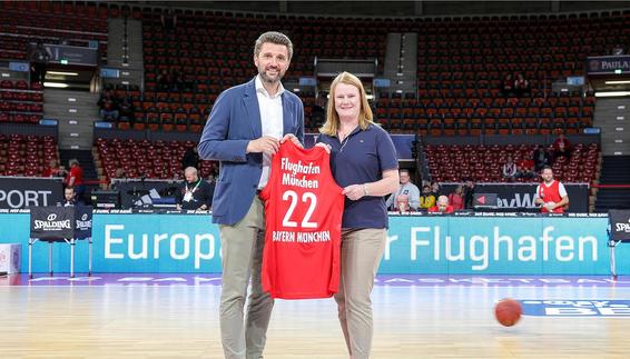 Bis zum Jahr 2022: Partnerschaft des Münchner Flughafens mit den Basketballern des FC Bayern geht in die Verlängerung
