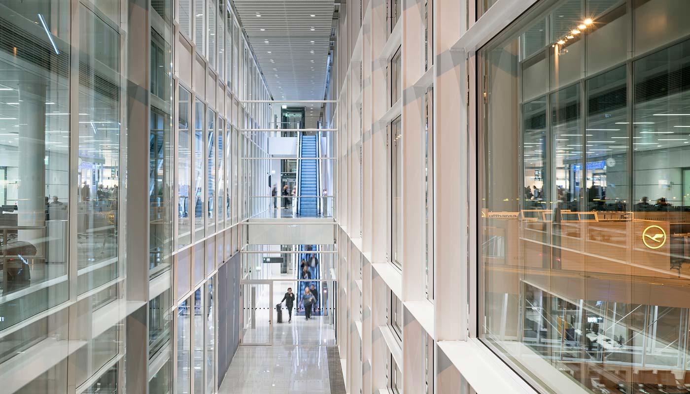 Klimafassade Klimafassade im Satellitenterminal am Flughafen München