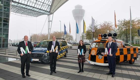 (von links) Jan-Henrik Andersson, Geschäftsbereiche Commercial und Security, FMG-Aufsichtsratsvorsitzender Albert Füracker, Nathalie Leroy, Geschäftsbereiche Finanzen und Infrastruktur und CEO Jost Lammers 
