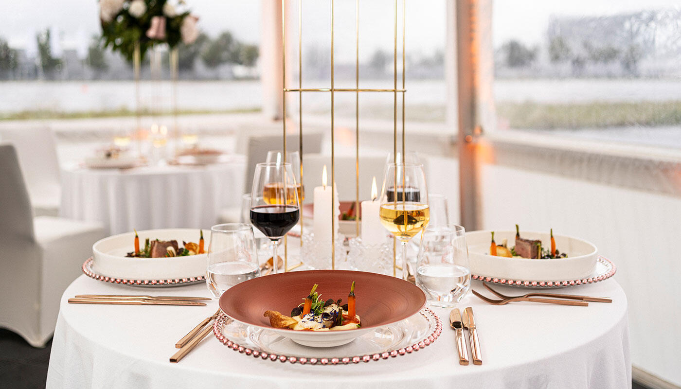 Wir verwirklichen Ihre Vorstellungen Wir verwirklichen Ihre Vorstellungen