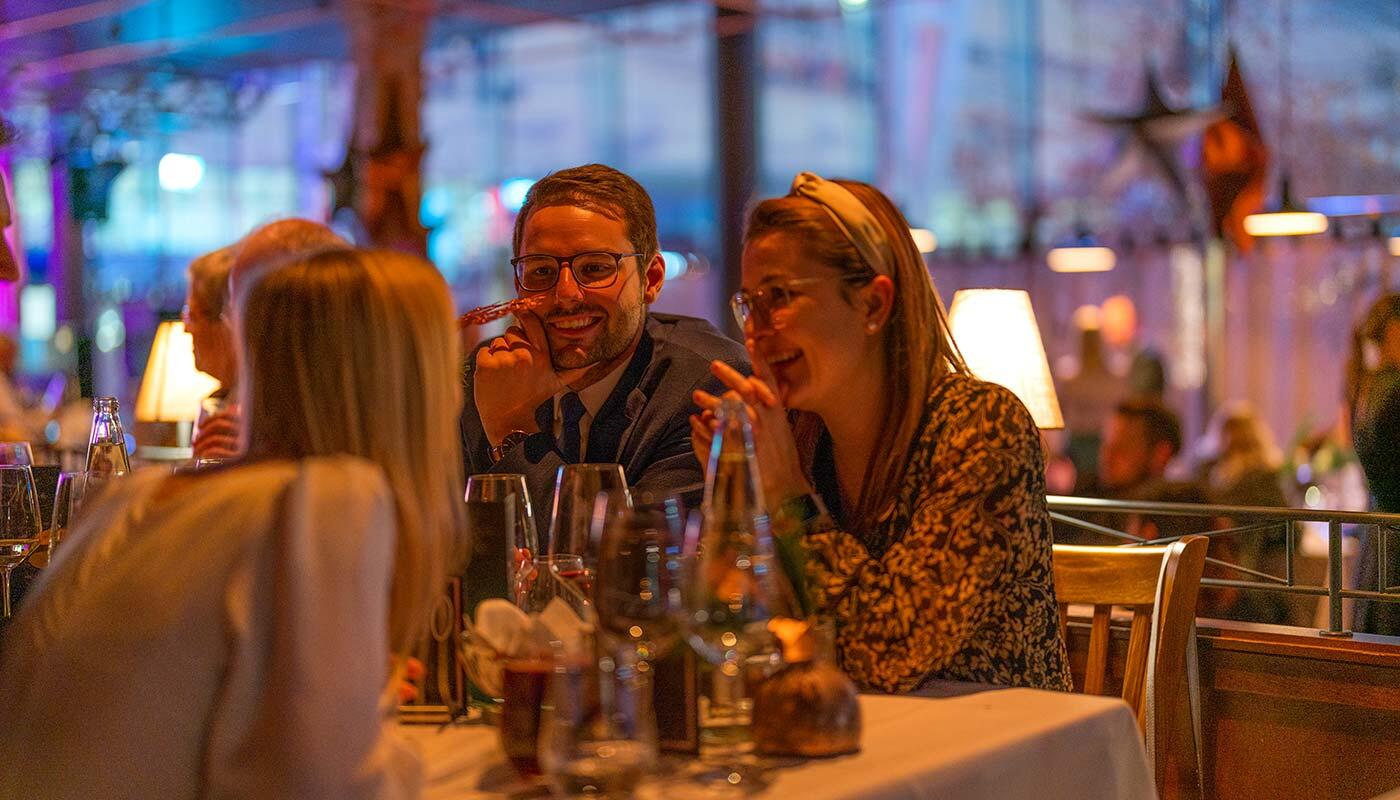 Galaabend mit Gästen Galaabend mit Gästen