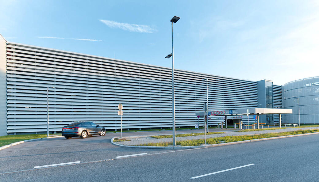 Bilder Von Economy Parken Nord P43 München-flughafen www.munich-airport.de