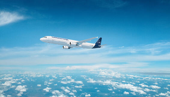 Lufthansa Cargo Frachtbetrieb freighter operations