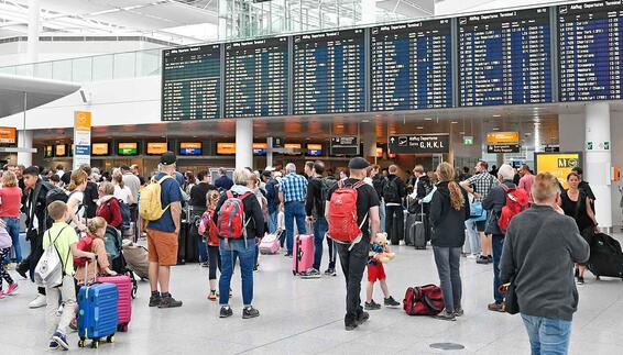 Mehr als 19 Millionen Passagiere im ersten Halbjahr –    Flugzeuge mit Rekordauslastung