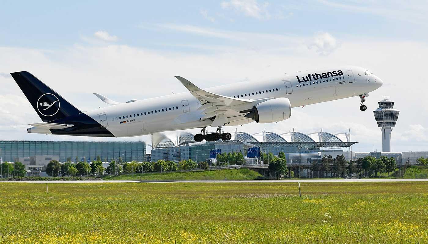 Lufthansa A350 Startende A350 am Münchner Flughafen