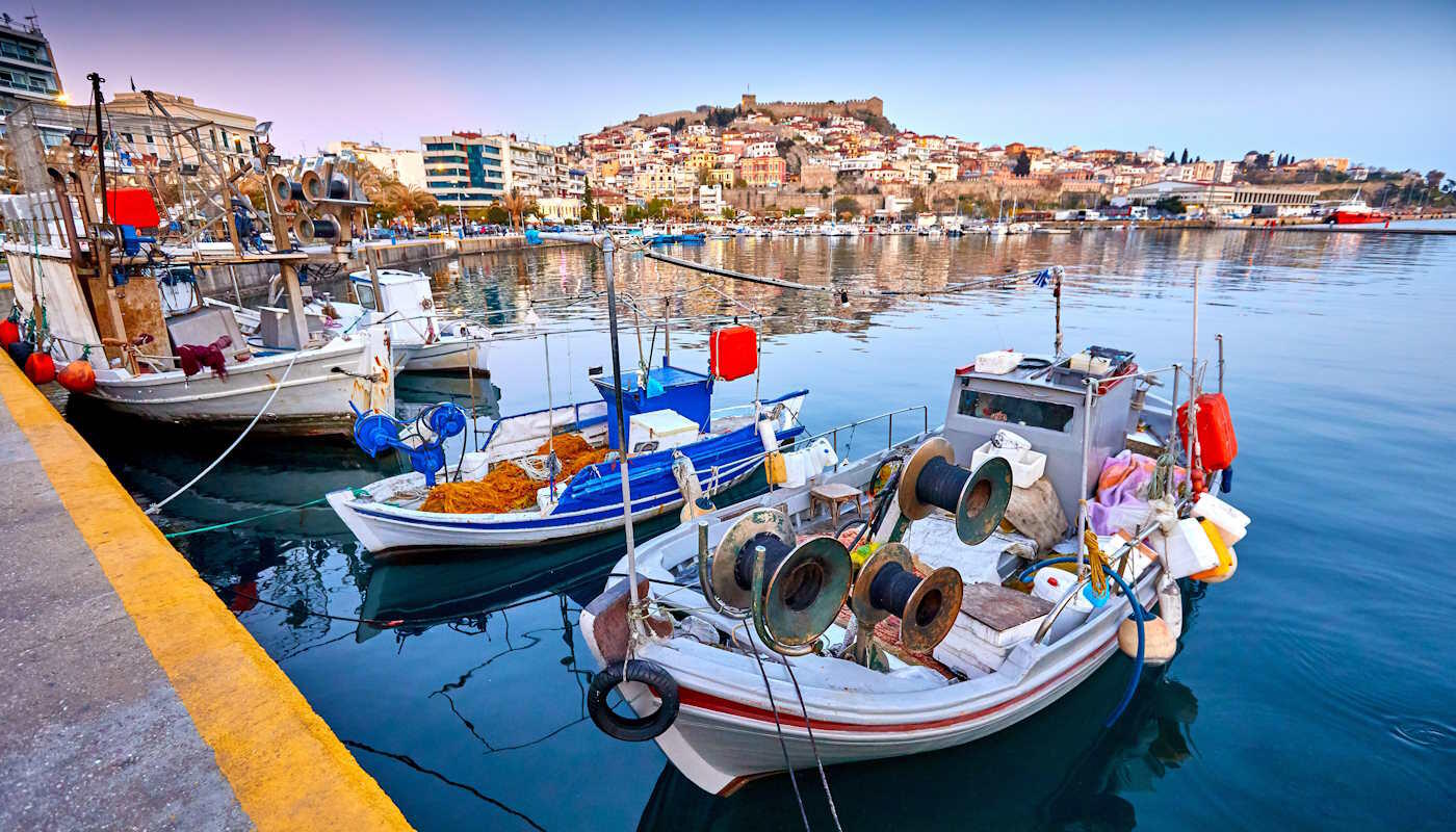 Hafen von Kavala, Griechenland Hafen von Kavala, Griechenland