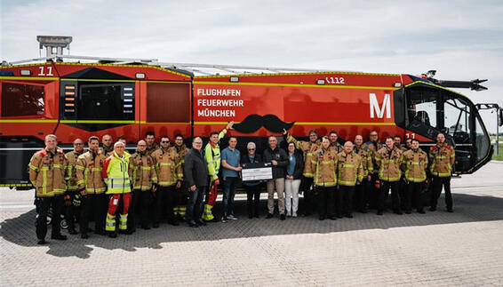 Flughafenfeuerwehr spendet 5.500 Euro an den Verein „Familien und Kinder in Not *Sterntaler* Waldkraiburg und Umgebung e.V.