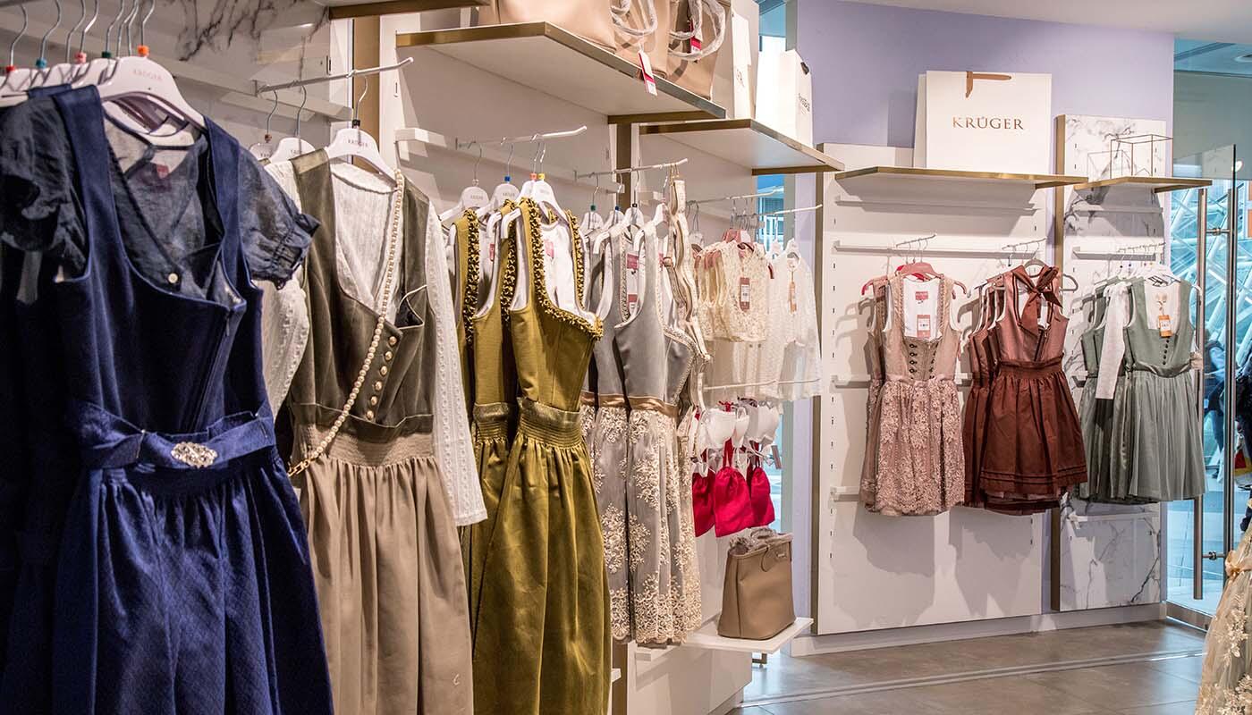 Feine Auswahl an Oktoberfest-Outfits Feine Auswahl an Oktoberfest-Outfits