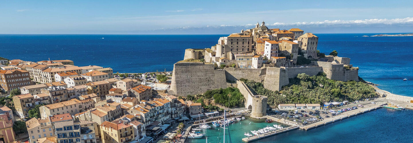 Mit Air Corsica ab Juni nach Korsika Mit Air Corsica ab Juni nach Ajaccio und Calvi auf Korsika